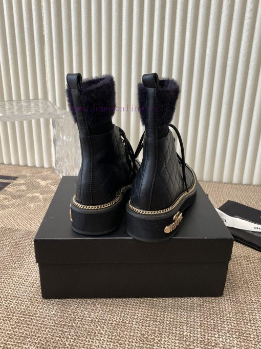 Chanel 2024 autumn and winter hot selling item on Xiaohongshu, trendy and essential. Chanel u8gaivvs - Image 5
