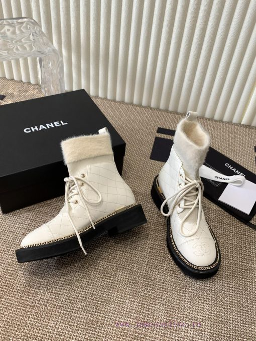 Chanel 2024 autumn and winter hot selling item on Xiaohongshu, trendy and essential. Chanel f3htvauc - Image 9