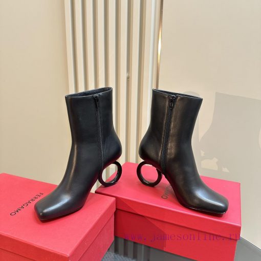 FERRAGAMO square toe fashion bootsUnique sculptural heel with same tone finish, adorned with4k6olgft - Image 4
