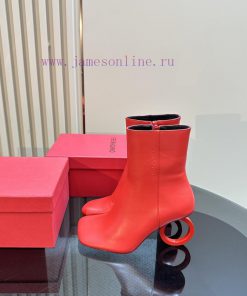 FERRAGAMO square toe fashion bootsUnique sculptural heel with same tone finish, adorned withho36mhbm
