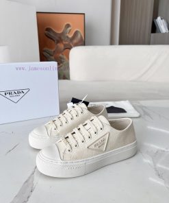 The most PRADA Prada 24 autumn/winter new collection on the market △ Triangle logo diamond cku58r2hs