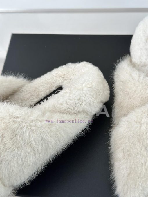 Chanel | Chanel 24K Early Autumn New Product Letter Cross Hair DragChanel's shoes never disa4m1mgzmu - Image 7