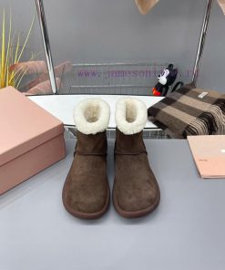 MiuMiu 2024 Autumn/Winter Fashion Style Strapped Wool Short Boots Snow Boots Fury ShoesFrequz18q499n