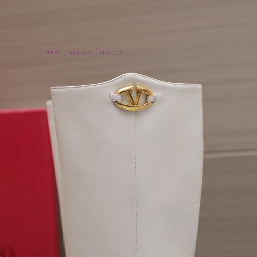 Purchasing grade24ss Autumn/Winter New Valentino Square Head V-Button Knight BootsValentino'o1pzcz1q - Image 4