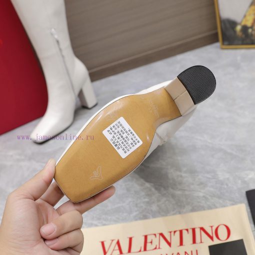 Purchasing grade24ss Autumn/Winter New Valentino Square Head V-Button Knight BootsValentino'o1pzcz1q - Image 8