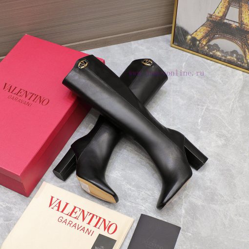 Purchasing grade24ss Autumn/Winter New Valentino Square Head V-Button Knight BootsValentino'169sfulv - Image 4