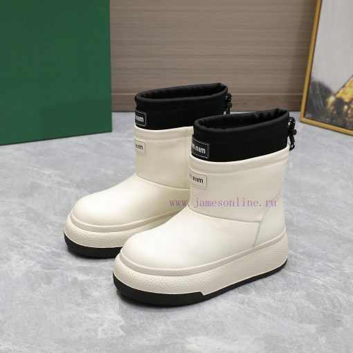 The modelFashionable and trendy thick soled snow boots24SS autumn and winter thick soled furevcpuulo