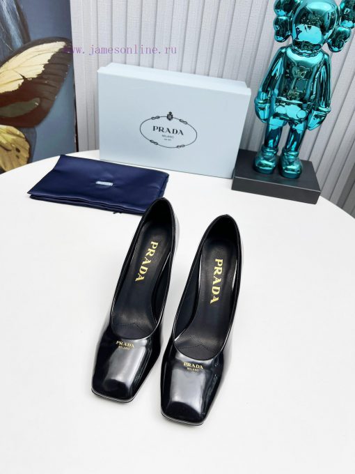 In 2025, SSS launches Prada's latest collection of long and short boots, sandals, slim heelsgz44a08d - Image 4