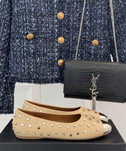 AlAIA | AlAIA 25ss Early Spring New ProductRivet metal head flat bottomed single shoeThis se4fuycknk