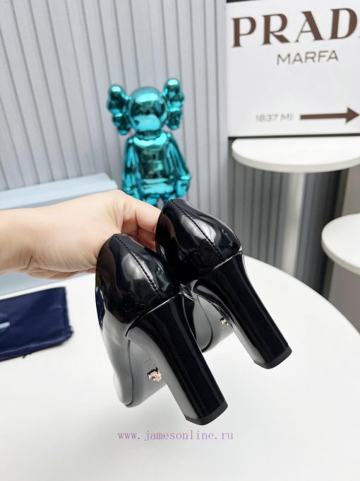In 2025, SSS launches Prada's latest collection of long and short boots, sandals, slim heelsgz44a08d - Image 9