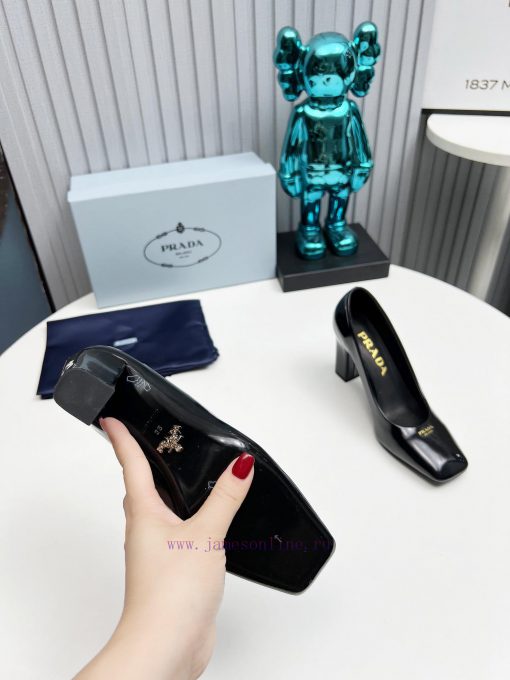In 2025, SSS launches Prada's latest collection of long and short boots, sandals, slim heelsgz44a08d - Image 10