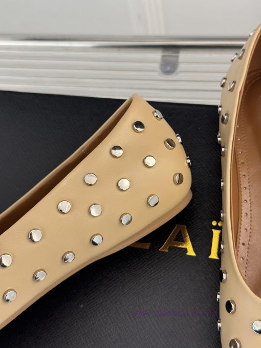 AlAIA | AlAIA 25ss Early Spring New ProductRivet metal head flat bottomed single shoeThis se4fuycknk - Image 7