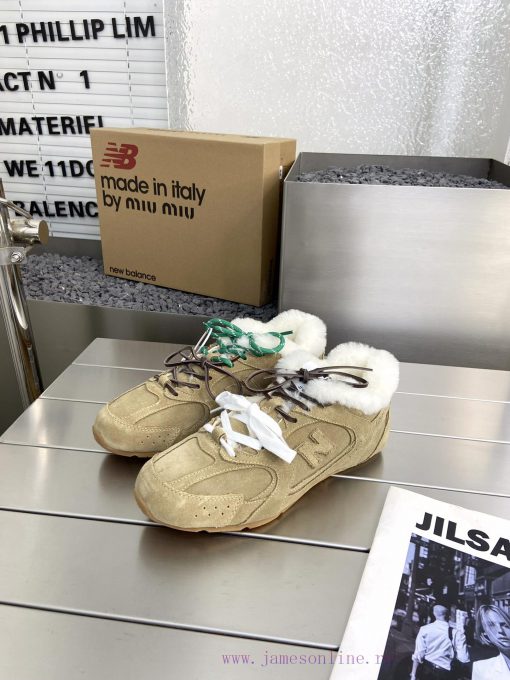 MIUMIU ️ NEW BALANCE 530 series Miu Miu | New Balance collaboration ss24 autumn/winter seriejfdsfitp - Image 3