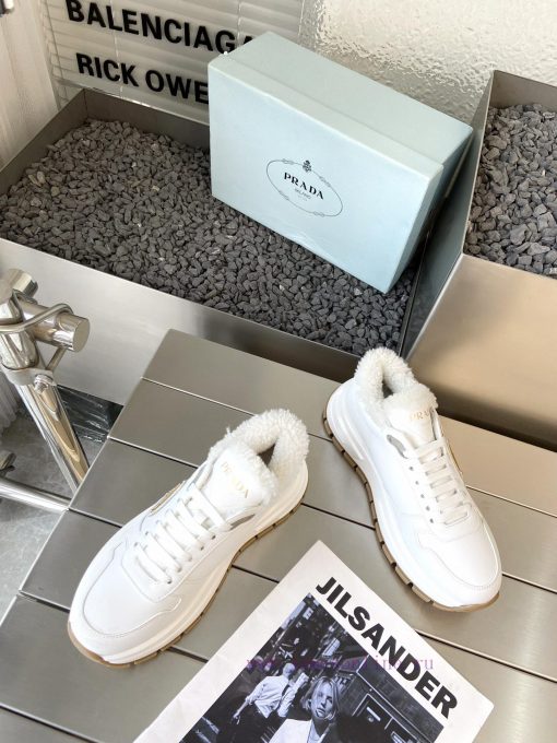 Prada 24ss Prada new couple's hairy dad shoesThe fabric is made of calf leather with clear am620rg6i - Image 5