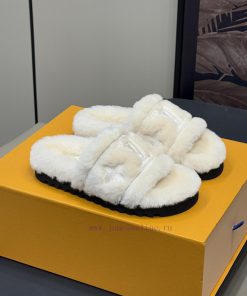 Top qualitylv fw24 new arrival～LV 24 autumn/winter new fur slippersCute and exquisite, comfo0s50qo9c