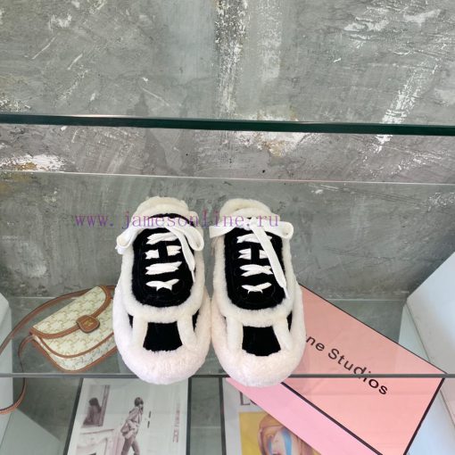 Acne Autumn/Winter ️ Autumn/Winter really needs a pair of cute fur shoes to become a fashion3x5j573f - Image 2