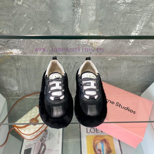 Acne Autumn/Winter ️ Autumn/Winter really needs a pair of cute fur shoes to become a fashionqlmsm24z