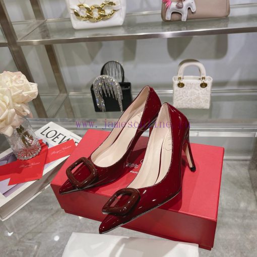 This Viv'Coc Lacquer Buckle High Heel is handmade in shiny patent leather, embellished with wpd2ror2 - Image 3