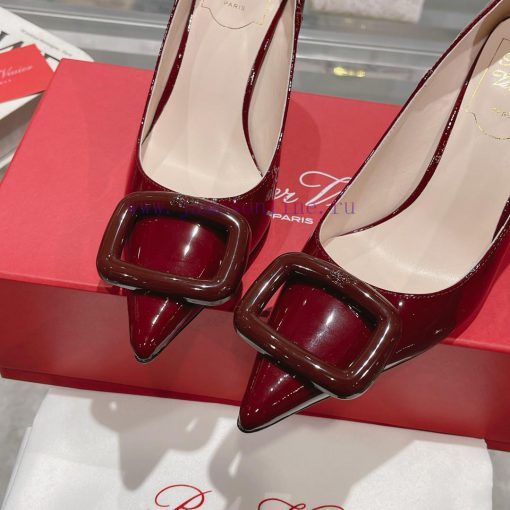 This Viv'Coc Lacquer Buckle High Heel is handmade in shiny patent leather, embellished with wpd2ror2 - Image 9