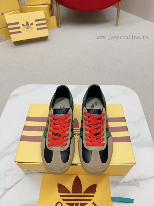 . The Guccix adidas Original cross-border collaboration German training sports shoe featuresnyb6126v