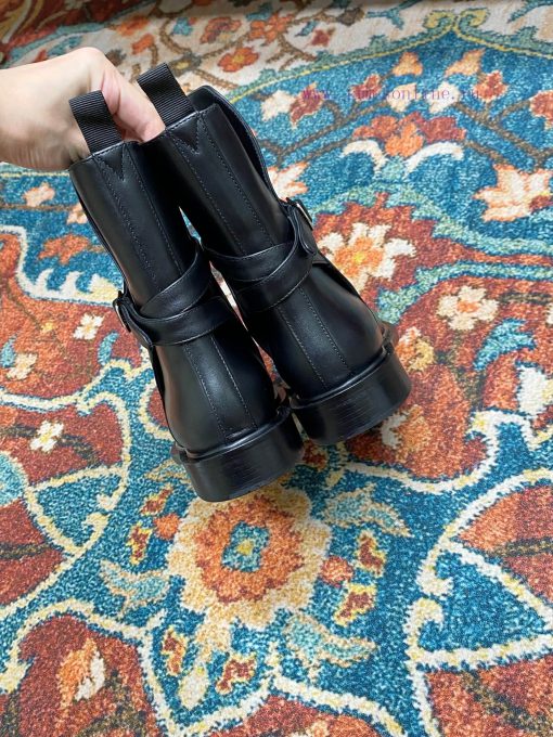️——Saint Laurent YSL One Belt Sleeve Short Boots Martin Boot SeriesTop tier fashion show sercbucsqh2 - Image 9