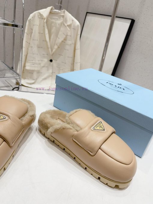 The Prada 23 autumn and winter fur slippers collection is great for every style and color of304fdxts - Image 6
