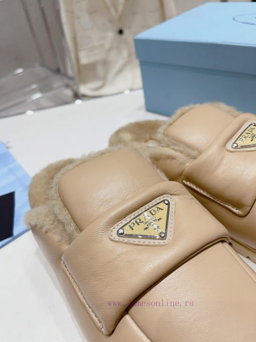The Prada 23 autumn and winter fur slippers collection is great for every style and color of304fdxts - Image 9