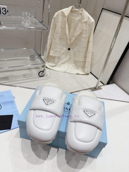 Prada's autumn/winter 23 fur slippers collection is great for every style and color of the o40ws6tzg - Image 2
