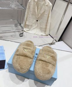 Prada's autumn/winter 23 fur slippers collection is great for every style and color of the oj8qa1fze