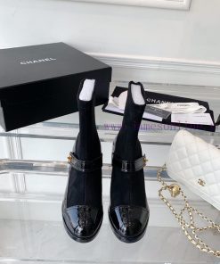 Chanel's new short boots are a fashionable and casual style that is really worth buying. The6dqmmbuo