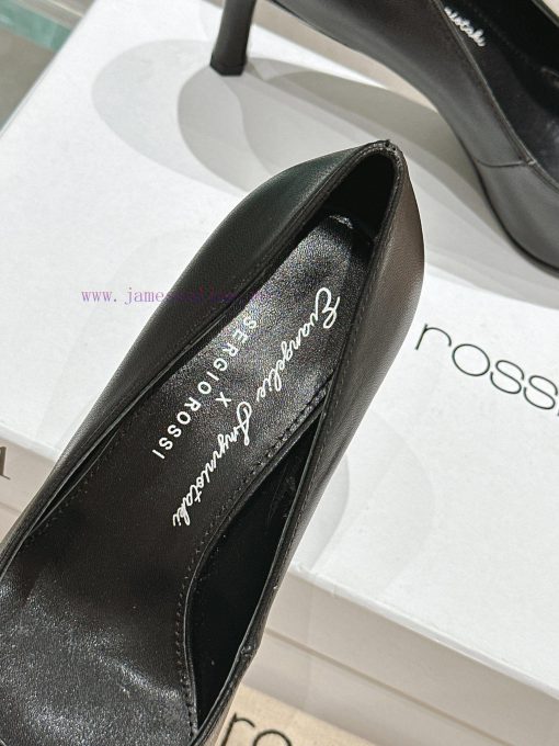 . 𝐄𝐯𝐚𝐧𝐞𝐠𝐥𝐢𝐞𝐒𝐦𝐲𝐫𝐧𝐢𝐨𝐭𝐚𝐢&𝐒𝐞𝐠𝐢𝐨𝐑 𝐨𝐬𝐬𝐢/Evangelical x Sergio Rossi Joint Edition, the highest qual803w6g1x - Image 8