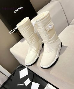 2023CHANEL snow boots and ski boots are chubby, cute and explosive, with a unique and shiny 4fxmvbib