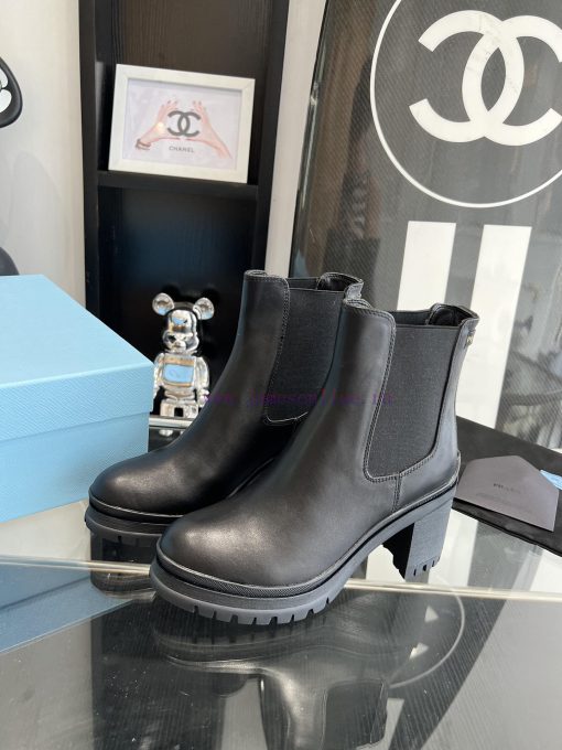 Purchasing level: 2023ss PRADA autumn and winter new short boots with thick sole and elasticmisak72y - Image 3