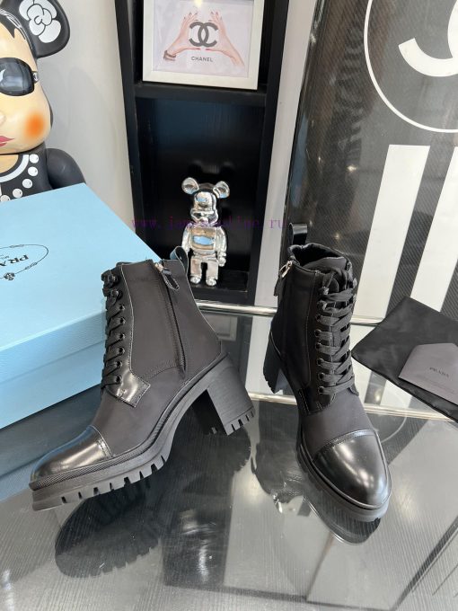 Purchasing level: 2023ss PRADA autumn and winter new short boots with thick heels and straps9zixrurr - Image 5