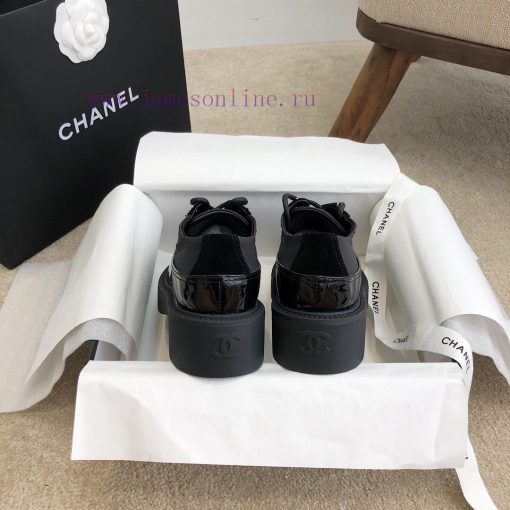 Chanel autumn and winter new lace up panda color retro loafers/Martin boots full of texturePvz26f7ii - Image 8