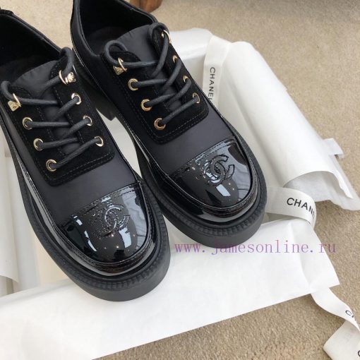 Chanel autumn and winter new lace up panda color retro loafers/Martin boots full of texturePvz26f7ii - Image 10