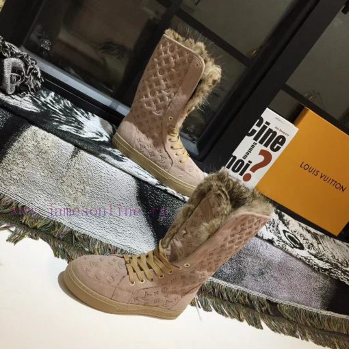 Classic and popular LOUIS VUITTON Louis Vuitton new color launch fabric LV embossed A-level qc6e5p9v - Image 4