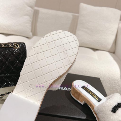 Top qualityChanel fw23 new arrival～Chanel 2023 autumn/winter new fur mop seriesThe water pla2uy0nk6g - Image 10