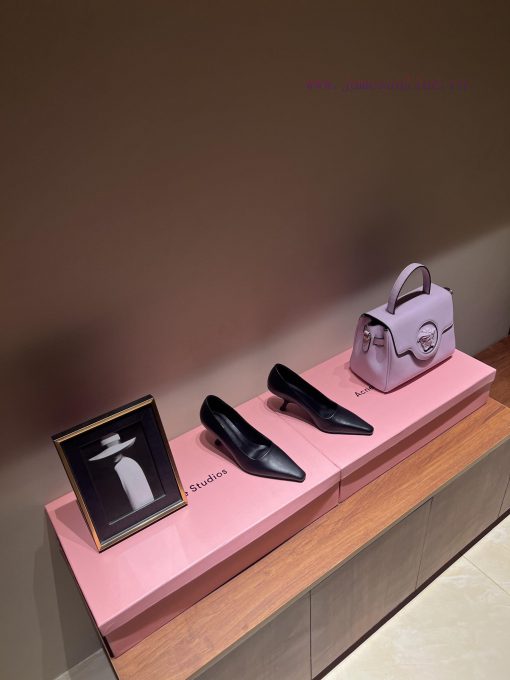 The mostThe row autumn and winter new high-heeled square headed cat heel high-heeled single t2cxzsbv - Image 2