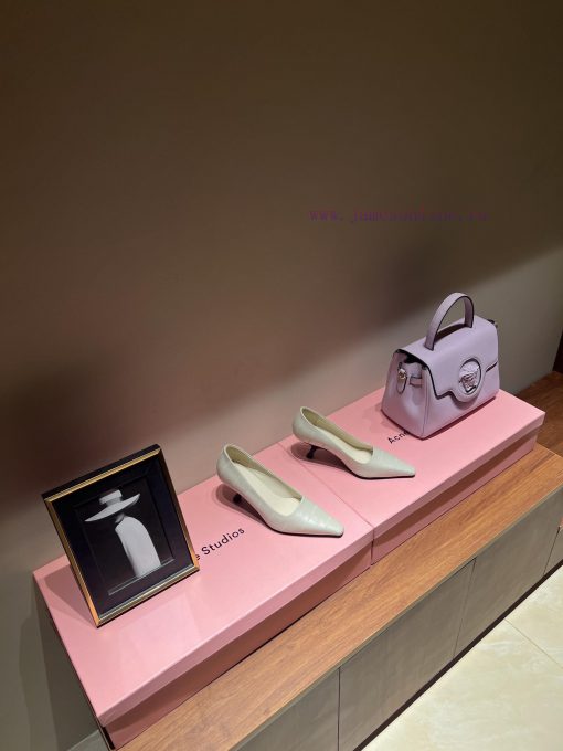 The mostThe row autumn and winter new high-heeled square headed cat heel high-heeled single hmhl5e10 - Image 2