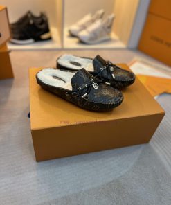 The donkey brand Doudou shoes are out of stock in wool, and all layouts have been made in wolzr2ltj8
