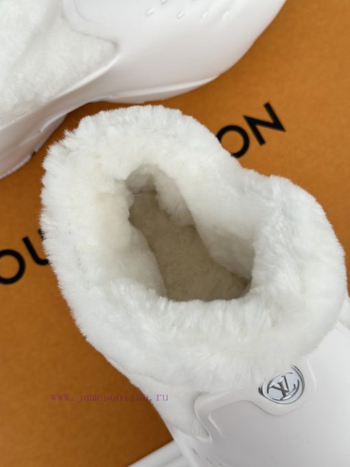 Donkey Shark Shark 🦈 23S autumn and winter new products, casual sports dad hole hairy shoesR8nh9ctds - Image 9