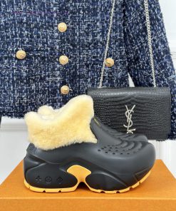 Donkey Shark Shark 🦈 23S autumn and winter new products, casual sports dad hole hairy shoesRv915qkdj