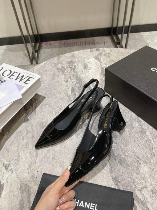 Chanel's 2024 early spring new pointed and thick heeled sandalsChanel 2024 Chanel C's latestr9xcqm8h - Image 5