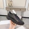 Top tierPaired with socks, Maison Mar * giela Reebok collaborates on the MM6 split toe shoesg9fh2ke0