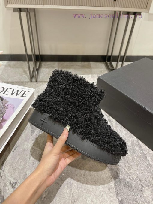 Short boots SMFK designer brand 23 latest thick soled desert snow boots by Wu Xuanyi, same syi3wkscq - Image 2