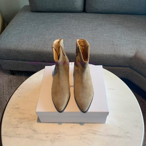 ISABEL MARANT Western Cowboy Short Boots are a simple and versatile material with a top layezl4aeoz9 - Image 2