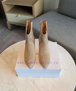 ISABEL MARANT rivet short boots are a simple and versatile material with a top layer of calft271oe54