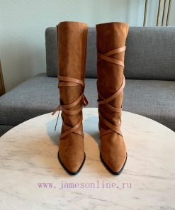 ISABEL MARANT strap boots are here for summer wear. A pair of legendary retro boot strap desxv7qsae9