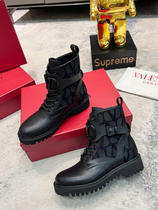 Valentino ValentinoTop tierComfortable and versatile on the feet, making you look slimmerHigdb27468a - Image 5